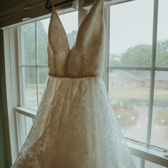 Anthropologie Wedding Dress - Picture 2 of 7